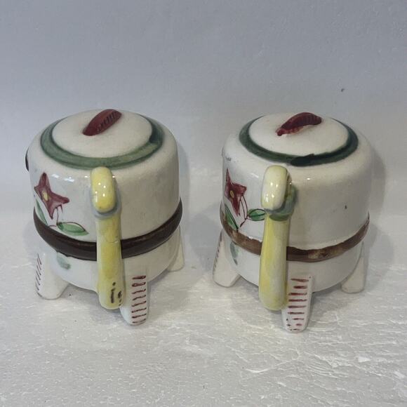 VINTAGE NOVELTY ART POTTERY BUCKET/MUG/KILN SALT PEPPER SHAKER SET JAPAN - Picture 3 of 9